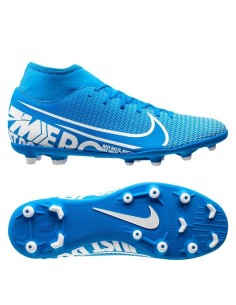 scarpe calcio con calzino nike