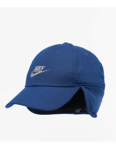CAPPELLO JUNIOR CON VISIERA E PARAORECCHIE NIKE Y NK...